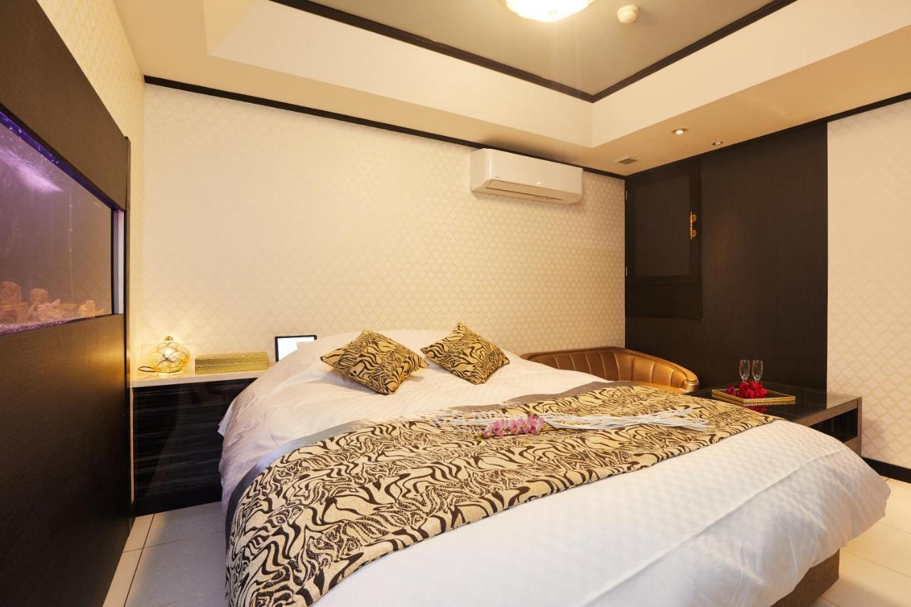 Hotel Artia Nagoya (Adults Only) Kitanagoya Bagian luar foto