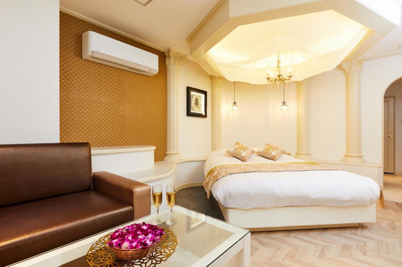 Hotel Artia Nagoya (Adults Only) Kitanagoya Bagian luar foto