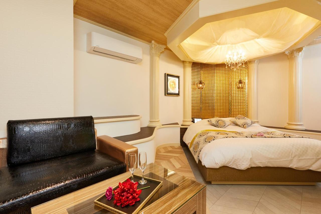 Hotel Artia Nagoya (Adults Only) Kitanagoya Bagian luar foto